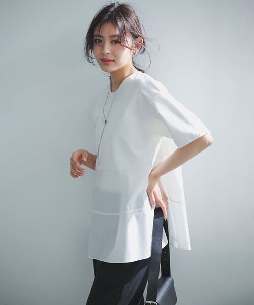 UNFILO(アンフィーロ)の「【VERY掲載】BEAUTY FORM-T コンビティアード Tシャツ(Tシャツ/カットソー・レディース・ブラック系/ベージュ系/ピンク系/ブラック系1/ホワイト系・X-LARGE/XX-LARGE)」の7枚目の写真
