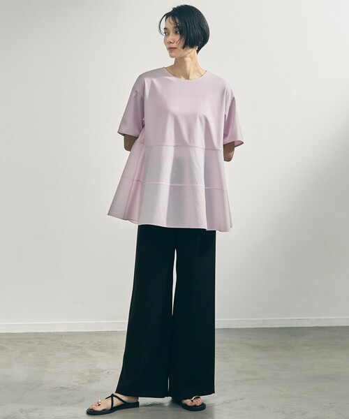 UNFILO(アンフィーロ)の「【VERY掲載】BEAUTY FORM-T コンビティアード Tシャツ(Tシャツ/カットソー・レディース・ブラック系/ベージュ系/ピンク系/ブラック系1/ホワイト系・X-LARGE/XX-LARGE)」の15枚目の写真