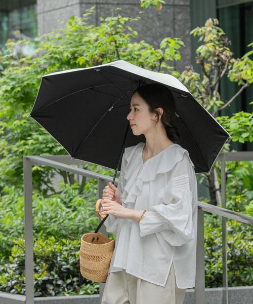 URBAN RESEARCH（アーバンリサーチ）の「晴雨兼用バンブーアンブレラ（長傘・レディース・ブラック/ライトブルー/ホワイト・-）」の4枚目の写真