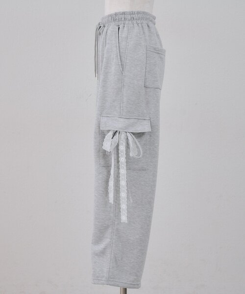 continuer de NICE CLAUP（コンティニューデナイスクラップ）の「スウェットリボンカーゴパンツ（その他パンツ・レディース・トップグレー/オフホワイト/ブラック・FREE）」の19枚目の写真