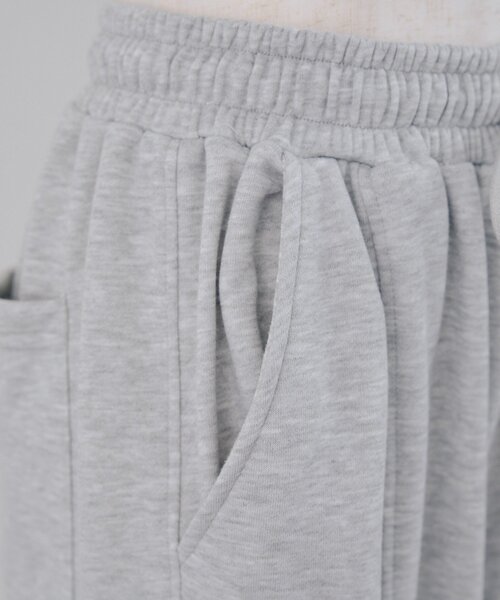 continuer de NICE CLAUP（コンティニューデナイスクラップ）の「スウェットリボンカーゴパンツ（その他パンツ・レディース・トップグレー/オフホワイト/ブラック・FREE）」の16枚目の写真