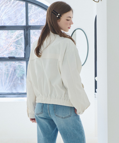 SLOWLOLLI(スローローリ)の「Modern zip-up blouson_2 Colors(ブルゾン・レディース・ブラック/アイボリー・FREE)」の4枚目の写真