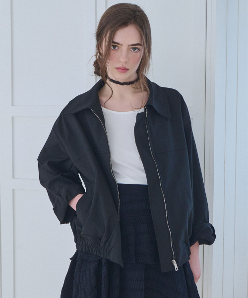 SLOWLOLLI(スローローリ)の「Modern zip-up blouson_2 Colors(ブルゾン・レディース・ブラック/アイボリー・FREE)」の6枚目の写真