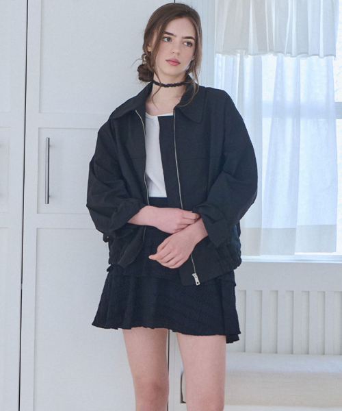 SLOWLOLLI(スローローリ)の「Modern zip-up blouson_2 Colors(ブルゾン・レディース・ブラック/アイボリー・FREE)」の8枚目の写真