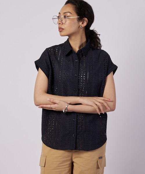 Eddie Bauer(エディーバウアー)の「シーサイドレース シャツ(シャツ/ブラウス・レディース・ネイビー/ホワイト/ミント/ベージュ・XL/S/L/M)」の4枚目の写真
