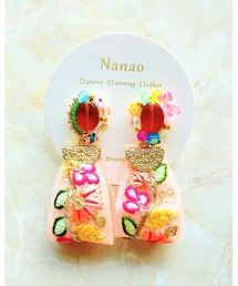 【七音】チェコガラス刺繍インドリボンのピアス(MA)