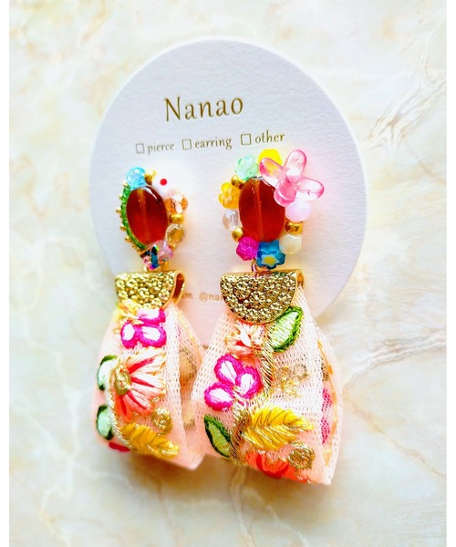 tone（トーン）の「【七音】チェコガラス刺繍インドリボンのピアス(MA)（ピアス（両耳用）・レディース・ライトブルー/ブラウン/パープル・FREE）」の12枚目の写真