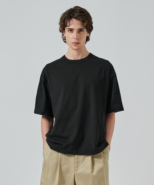 markaware(マーカウェア)の「【MARKAWARE/マーカウェア】COMFORT FIT Tee(Tシャツ/カットソー・メンズ・ブラック/ブルー/ホワイト・2/1)」の2枚目の写真