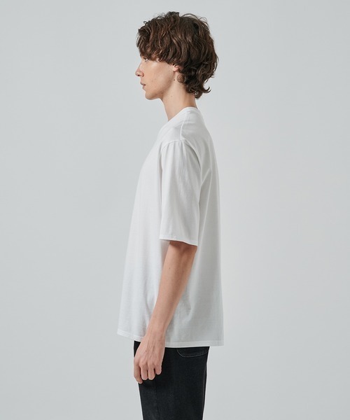 markaware(マーカウェア)の「【MARKAWARE/マーカウェア】COMFORT FIT Tee(Tシャツ/カットソー・メンズ・ブラック/ブルー/ホワイト・2/1)」の6枚目の写真
