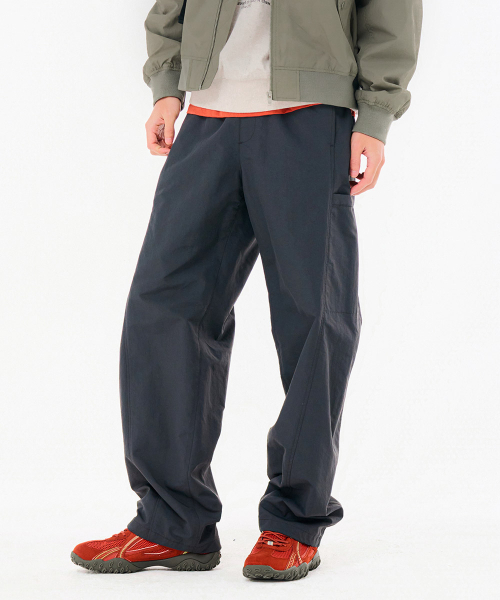 CHASECULT（チェイスカルト）の「男性カーブドワイドポケットパンツ-FBRK2224C09（その他パンツ・メンズ・ダークグレー・70/76/82/86）」の2枚目の写真