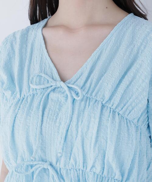 NATURAL BEAUTY BASIC(ナチュラルビューティーベーシック)の「フロントリボンシュリンクカットソー(Tシャツ/カットソー・レディース・ブルー/オフホワイト/ブラック・フリ-)」の12枚目の写真