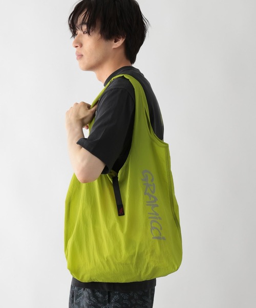 GLOBAL WORK(グローバルワーク)の「GRAMICCI(グラミチ)/ライトエゴバッグ/595920(エコバッグ/サブバッグ・メンズ・ネイビー/ライム・FREE)」の3枚目の写真