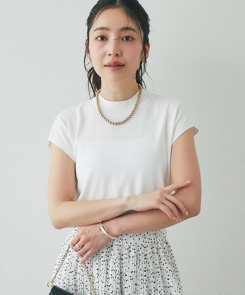 La boutique BonBon(ラブティックボンボン)の「【シリーズ累計お気に入り数1.5万突破!接触冷感・UVカット】クールタッチUVハイネックフレンチニット(ニット/セーター・レディース・ピンク/サックスブルー/チャコールグレー/ホワイト・FREE)」の2枚目の写真