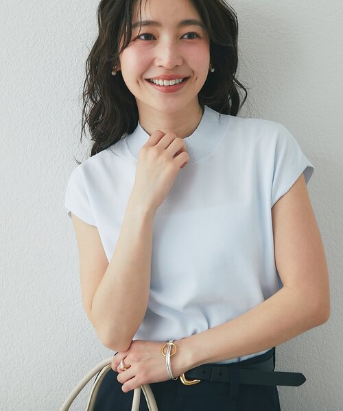 La boutique BonBon(ラブティックボンボン)の「【シリーズ累計お気に入り数1.5万突破!接触冷感・UVカット】クールタッチUVハイネックフレンチニット(ニット/セーター・レディース・ピンク/サックスブルー/チャコールグレー/ホワイト・FREE)」の3枚目の写真