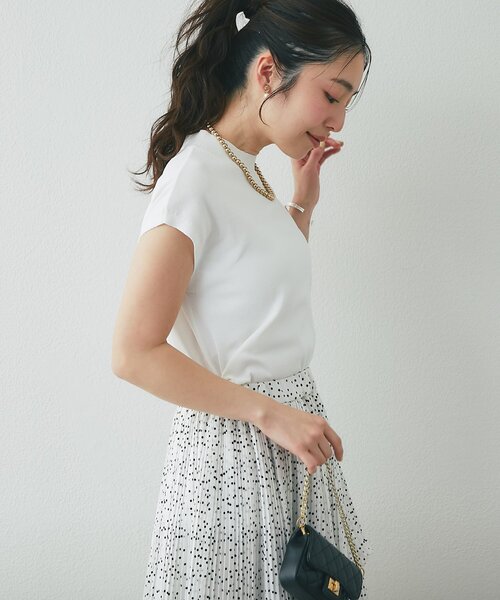 La boutique BonBon(ラブティックボンボン)の「【シリーズ累計お気に入り数1.5万突破!接触冷感・UVカット】クールタッチUVハイネックフレンチニット(ニット/セーター・レディース・ピンク/サックスブルー/チャコールグレー/ホワイト・FREE)」の7枚目の写真