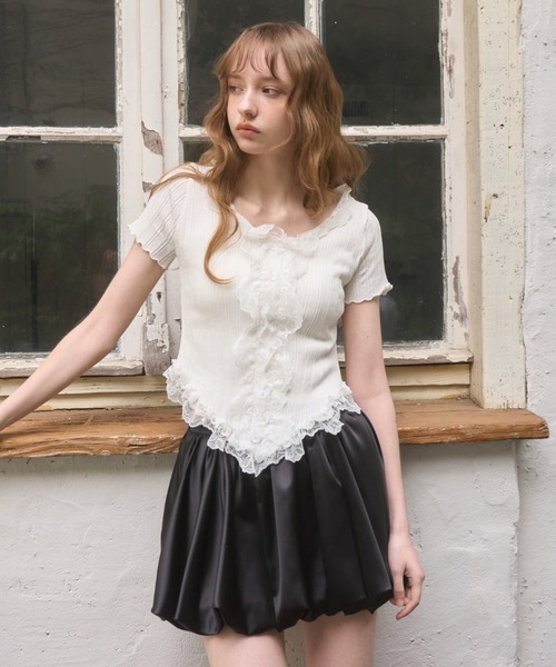 Birthday room（バースデイルーム）の「フロントフリルレースTOPS/Front frill lace tops（Tシャツ/カットソー・レディース・アイボリー/ブラック・FREE）」の7枚目の写真