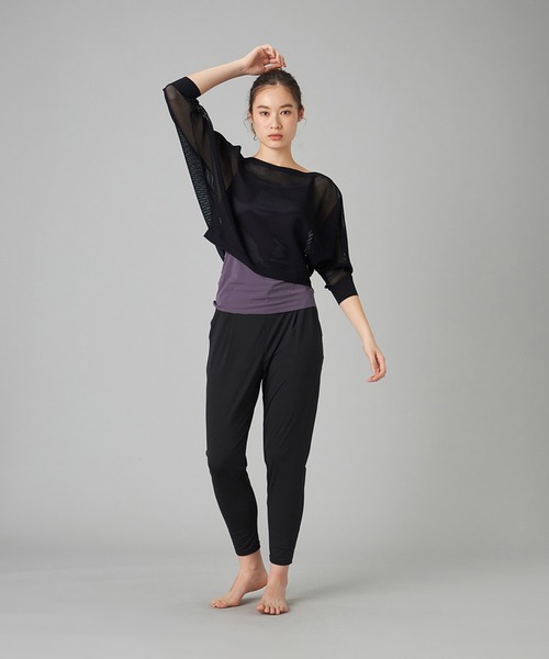 Chacott（チャコット）の「【ノーソイングニット】７分袖メッシュニットＴシャツ（ニット/セーター・レディース・ホワイト/ライトグレー/ブラック/ダークパープル・M）」の15枚目の写真
