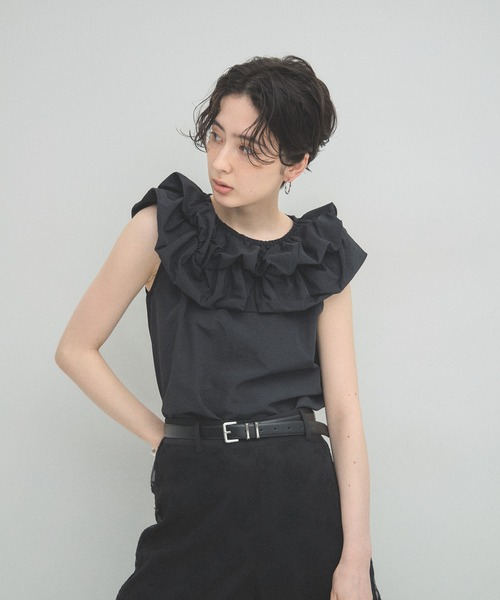ARVELLIA（アルベリア）の「CLOUD RUFFLE BLOUSE（シャツ/ブラウス・レディース・ブラック/ホワイト・M）」の13枚目の写真