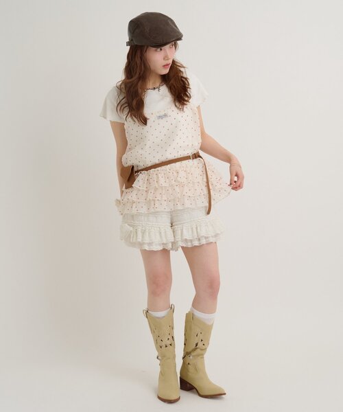 w closet(ダブルクローゼット)の「【4色展開/無地/ドット柄】シアーフリルキャミ 夏服(キャミソール・レディース・レッド/オフホワイト/アイボリー/ブラック・FREE)」の21枚目の写真