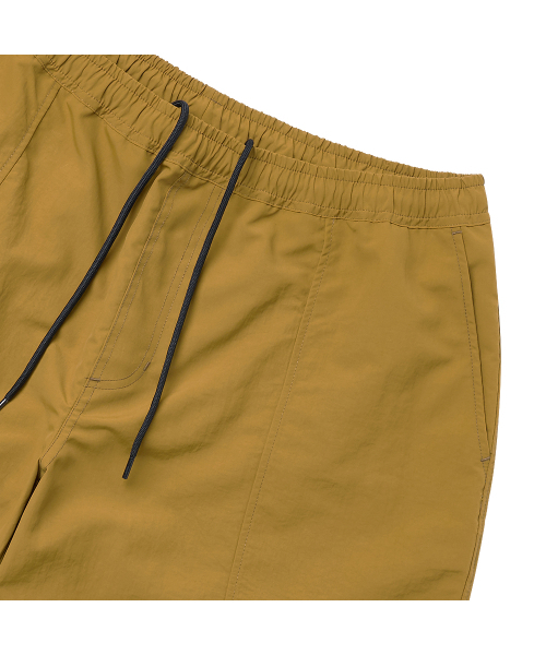 sortie(ソルティ)の「Essential Easy Shorts (Mustard)(その他パンツ・メンズ・その他・MEDIUM/LARGE/X-LARGE)」の3枚目の写真