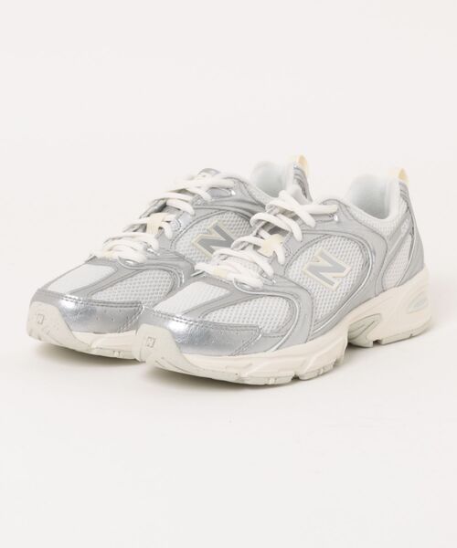 NEW BALANCE(ニューバランス)の「【New Balance】U5303IR 530(スニーカー・レディース・シルバー・25/24.5/23/24/23.5)」の1枚目の写真