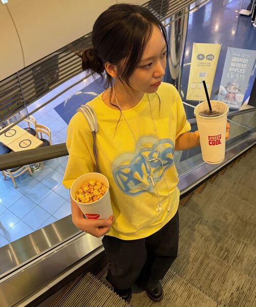 AMESWORLDWIDE(アメスワールドワイド)の「HEART SPRAY TEE YELLOW(Tシャツ/カットソー・レディース・その他・SMALL/MEDIUM/LARGE)」の19枚目の写真