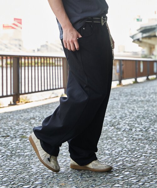 VENCEEXCHANGE(ヴァンスエクスチェンジ)の「ベルト付きワイドスウェットパンツ(その他パンツ・メンズ・ブラック/グレー・L/LL/M)」の9枚目の写真