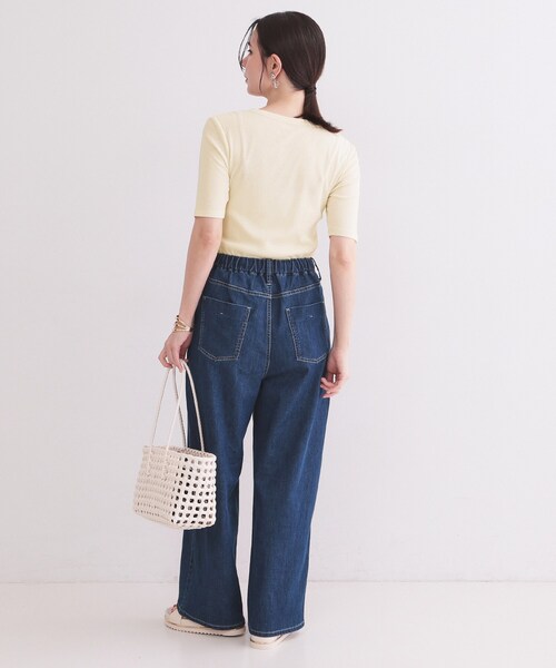OPAQUE.CLIP(オペークドットクリップ)の「シアーコットンヘンリーネックカットソー【洗濯機OK】(Tシャツ/カットソー・レディース・ダークブラウン/アイボリー/ブラック・38/40)」の19枚目の写真