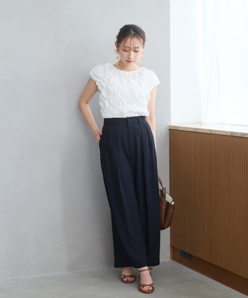 COHINA(コヒナ)の「ツータックとろみマリンパンツ 【低身長・小柄女性】(その他パンツ・レディース・ブルーグレー/ネイビー/オフホワイト・M-Short/S-Short/XS-Short/M-Regular/S-Regular/XS-Regular)」の11枚目の写真