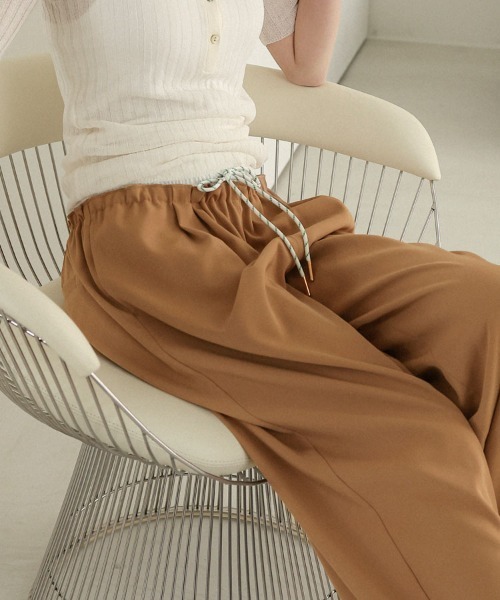 DONOBAN(ドノバン)の「ダブルウエストストレートパンツ(スラックス・レディース・ネイビー/ベージュ・MEDIUM/LONG/SHORT)」の17枚目の写真