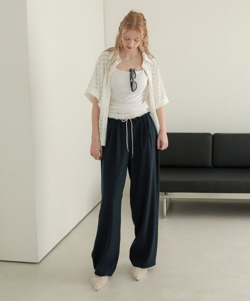 DONOBAN(ドノバン)の「ダブルウエストストレートパンツ(スラックス・レディース・ネイビー/ベージュ・MEDIUM/LONG/SHORT)」の11枚目の写真