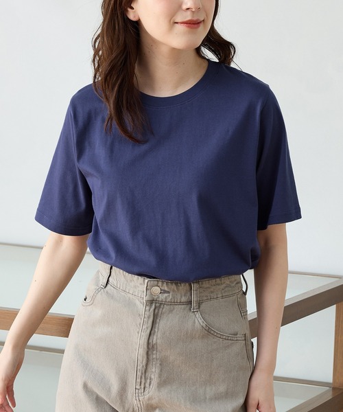 Honeys(ハニーズ)の「【接触冷感・ひんやりコットン】ひんやり綿半袖Tシャツ(Tシャツ/カットソー・レディース・スミクロ/レッド/ブラック/ブラウン/ダークブルー/オフホワイト・S/M/LL/L)」の5枚目の写真