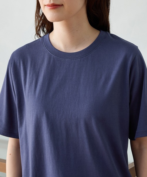 Honeys(ハニーズ)の「【接触冷感・ひんやりコットン】ひんやり綿半袖Tシャツ(Tシャツ/カットソー・レディース・スミクロ/レッド/ブラック/ブラウン/ダークブルー/オフホワイト・S/M/LL/L)」の7枚目の写真