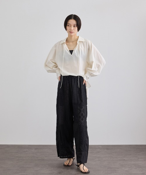 SALON adam et rope'(サロン アダム エ ロペ)の「シアーコットンヴィンテージブラウス(シャツ/ブラウス・レディース・キナリ/ピンク系その他/ブラック・FREE)」の7枚目の写真
