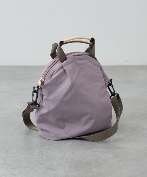 EARTH MADE（アースメイド）の「【WEB限定】【EARTH MADE】軽量ナイロンミニ2WAYショルダーバッグ（ショルダーバッグ・レディース・ベージュ/ブラック/パープル・フリー）」の3枚目の写真