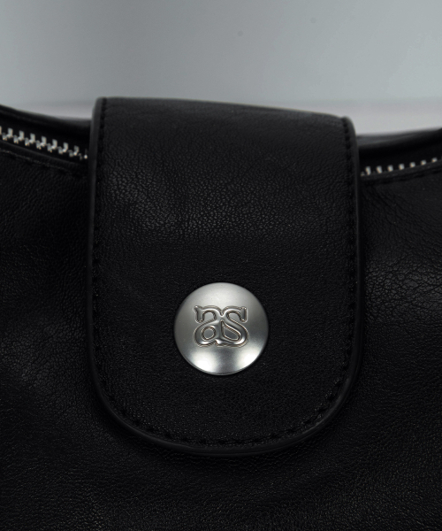 ASON(アズオン)の「MOTE STUD BAG / BLACK(ショルダーバッグ・レディース・その他・FREE)」の4枚目の写真