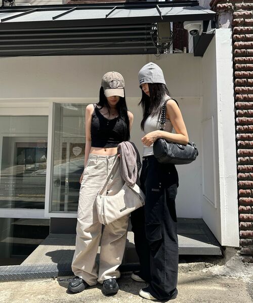 ASON(アズオン)の「MOTE STUD BAG / BLACK(ショルダーバッグ・レディース・その他・FREE)」の11枚目の写真
