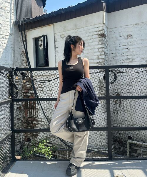 ASON(アズオン)の「MOTE STUD BAG / BLACK(ショルダーバッグ・レディース・その他・FREE)」の12枚目の写真