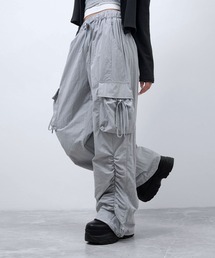 シャーリングリボンカーゴナイロンワイドパンツ