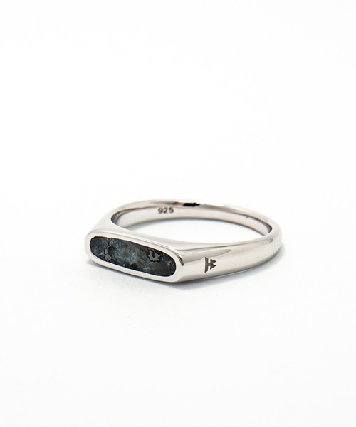 TOM WOOD(トムウッド)の「【TOMWOOD(トムウッド)】Mario Ring Larvikite シルバーリング 指輪 ラルビカイト(リング・メンズ・シルバー・62/60/58/56)」の4枚目の写真