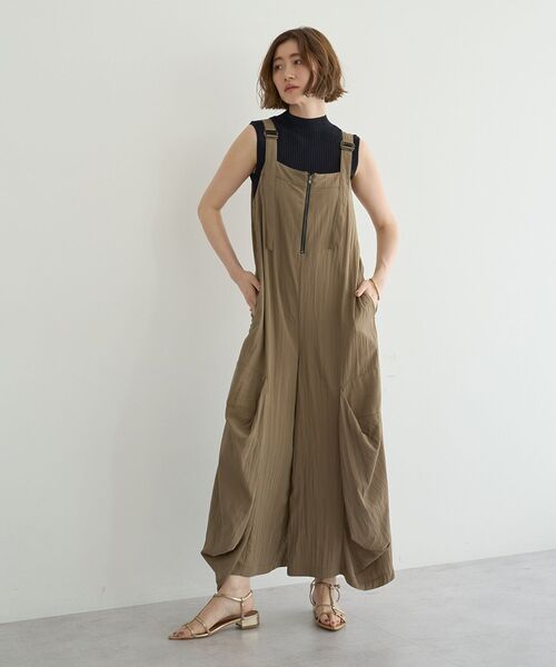 Editt by YECCA VECCA(エディットバイイェッカヴェッカ)の「【適ON】COOLコクーンサロペット【セットアップ対応】(サロペット/オーバーオール・レディース・カーキ/チャコールグレー/ブラック・FREE)」の12枚目の写真