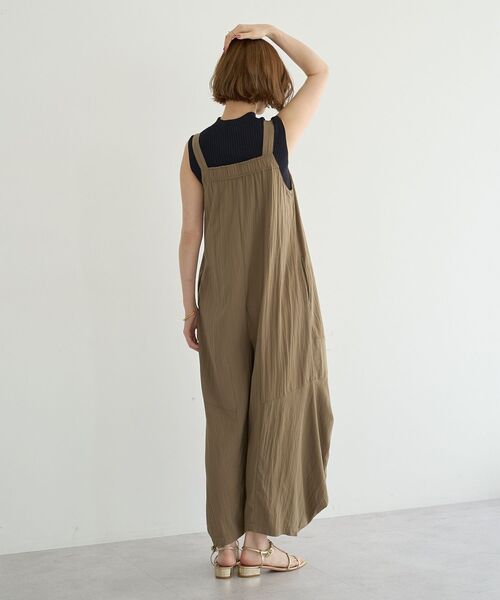 Editt by YECCA VECCA(エディットバイイェッカヴェッカ)の「【適ON】COOLコクーンサロペット【セットアップ対応】(サロペット/オーバーオール・レディース・カーキ/チャコールグレー/ブラック・FREE)」の15枚目の写真