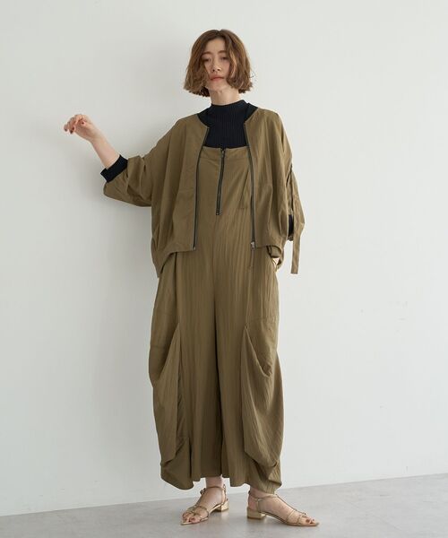Editt by YECCA VECCA(エディットバイイェッカヴェッカ)の「【適ON】COOLコクーンサロペット【セットアップ対応】(サロペット/オーバーオール・レディース・カーキ/チャコールグレー/ブラック・FREE)」の21枚目の写真