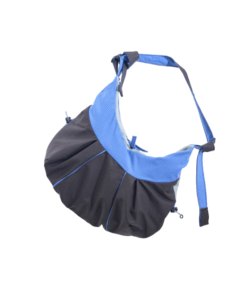 CHOROK STUDIO(チョロクスタジオ)の「Marron Sling Bag (Blue-green)(メッセンジャーバッグ・レディース・その他・FREE)」の4枚目の写真
