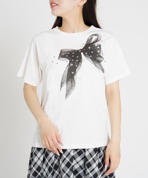 STRAWBERRY-FIELDS(ストロベリーフィールズ)の「ソフティースムース_リボンプリントTシャツ(Tシャツ/カットソー・レディース・オフホワイト・2)」の2枚目の写真
