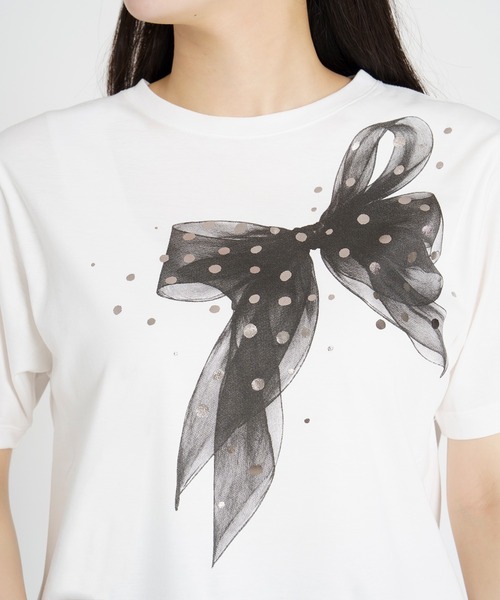 STRAWBERRY-FIELDS(ストロベリーフィールズ)の「ソフティースムース_リボンプリントTシャツ(Tシャツ/カットソー・レディース・オフホワイト・2)」の6枚目の写真