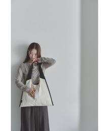 RT；ESKA（アールティーエスカ）の「RT；ESKA（アールティーエスカ） / Shape Tote - Triangle（トートバッグ）」