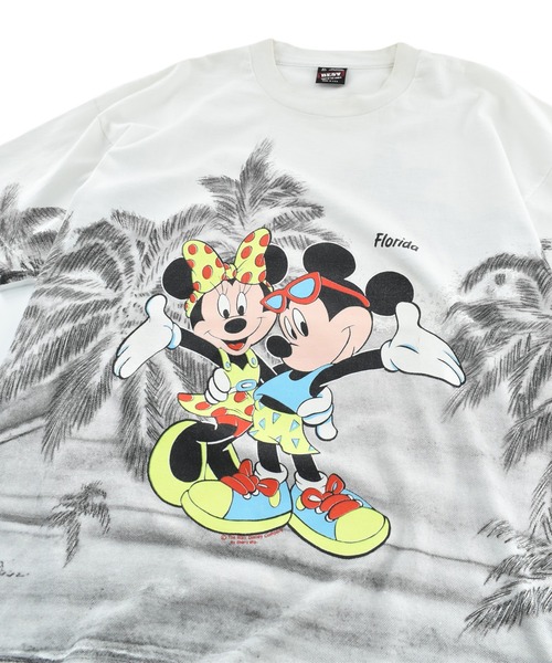 DISNEY VINTAGE(ディズニーヴィンテージ)の「【USED】90’s Fruit of the Loom “Disney/ Mickey&Minnie” キャラクター Tシャツ USA製(Tシャツ/カットソー・メンズ・ホワイト・X-LARGE)」の9枚目の写真
