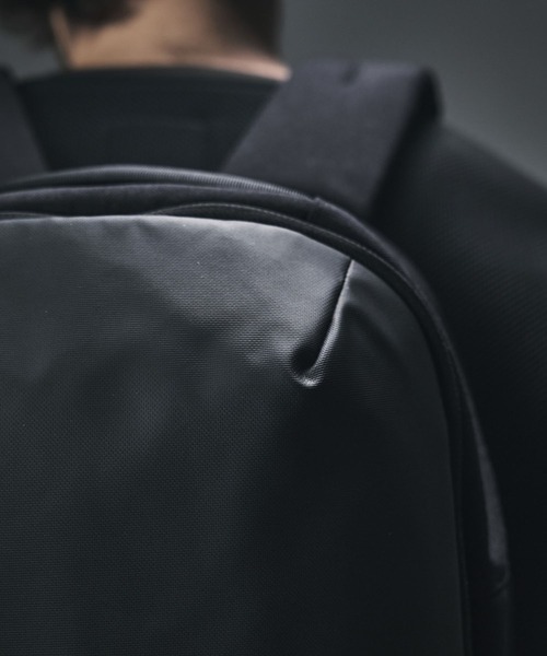 WEXLEY（ウェクスレイ）の「WEXLEY / ACTIVE V2 CORDURA COATED（バックパック/リュック・メンズ・ブラック・FREE）」の2枚目の写真