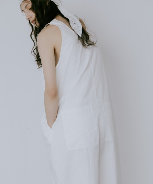 lit(リット)の「Twill Cocoon Wide Salopette(サロペット/オーバーオール・レディース・オフホワイト/ブラック・38/36)」の7枚目の写真